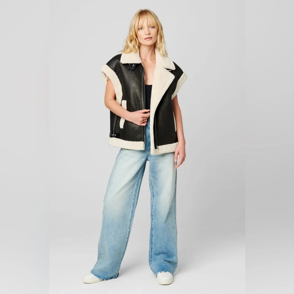 BLANKNYC Faux Leather Work It Sherpa Vest Black Womens size xs